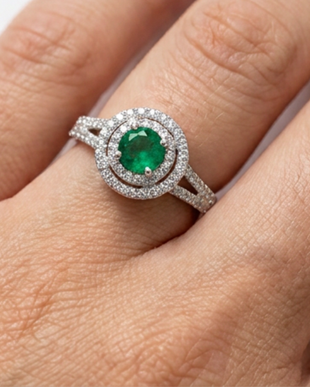 Ροζέτα Κ18 Emerald & Brilliant | EG220